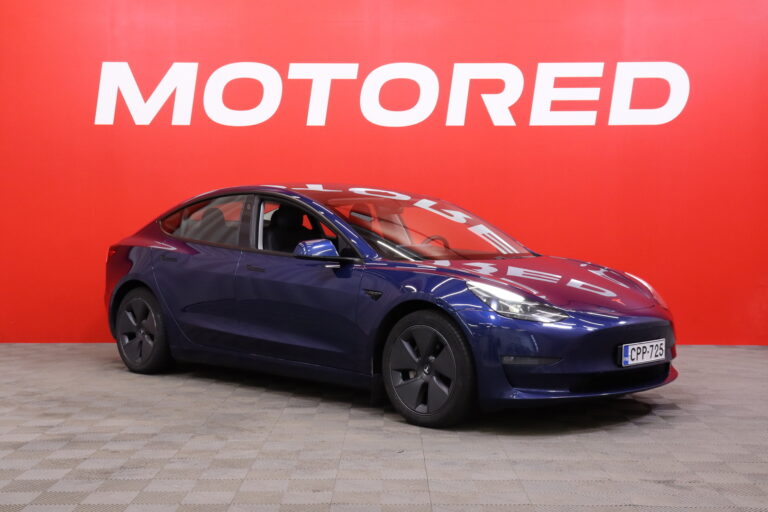 Tesla - Model 3 - Long Range - Sedan