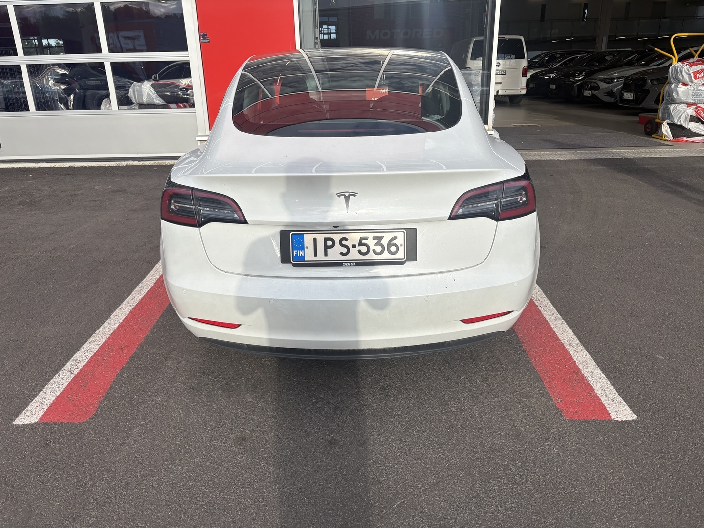 Tesla - Model 3 - Standard Range Plus - Sedan