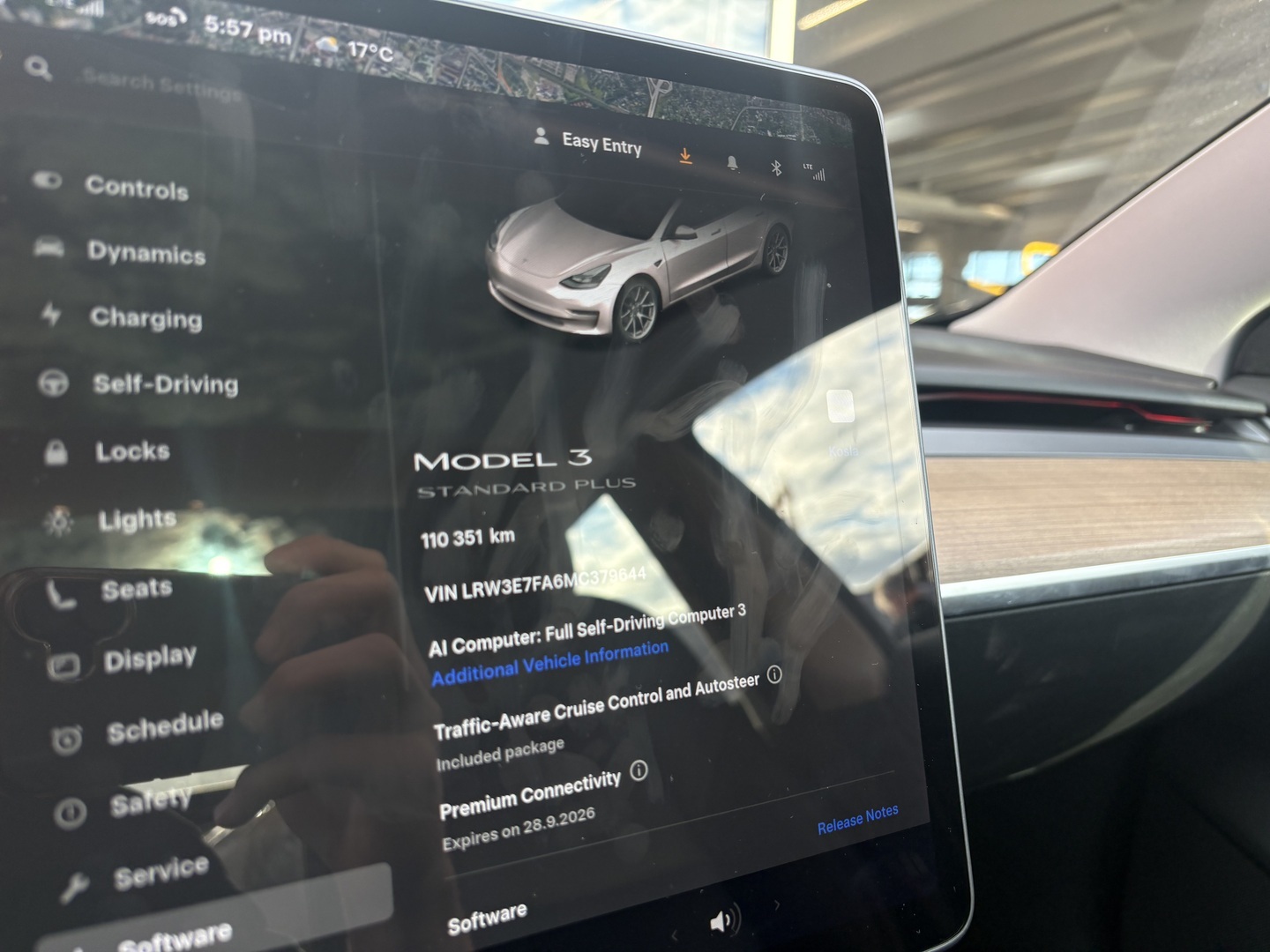Tesla - Model 3 - Standard Range Plus - Sedan