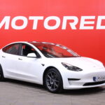 Tesla - Model 3 - Standard Range Plus - Sedan