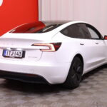 Tesla - Model 3 - Long Range AWD Highland / Koukku / AMD Ryzen / Ilmastoidut nahat / Premium Audio / Lasikatto / - Sedan