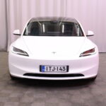 Tesla - Model 3 - Long Range AWD Highland / Koukku / AMD Ryzen / Ilmastoidut nahat / Premium Audio / Lasikatto / - Sedan