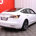 Tesla - Model 3 - Standard Range Plus - Sedan