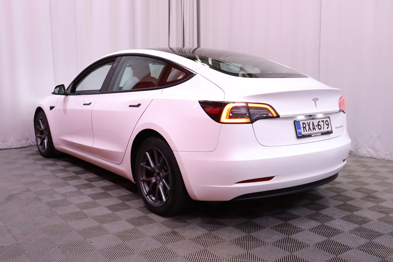 Tesla Model 3 Long Range 2021, photo 5/34