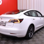 Tesla - Model 3 - Long Range - Sedan