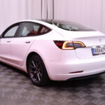 Tesla - Model 3 - Long Range - Sedan