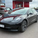 Tesla - Model 3 - Standard Range Plus - Sedan