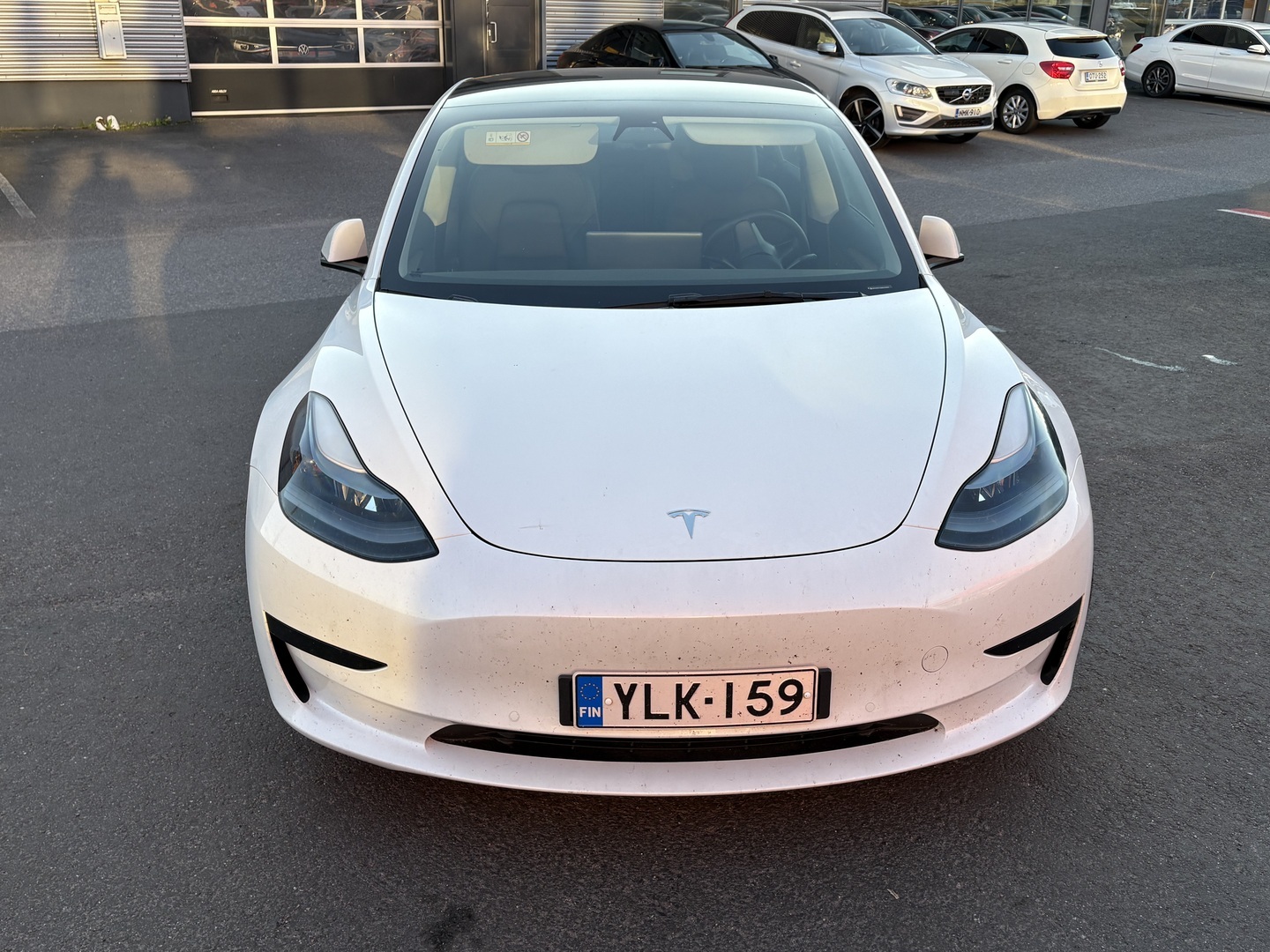 Tesla - Model 3 - Standard Range Plus - Sedan