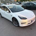 Tesla - Model 3 - Standard Range Plus - Sedan