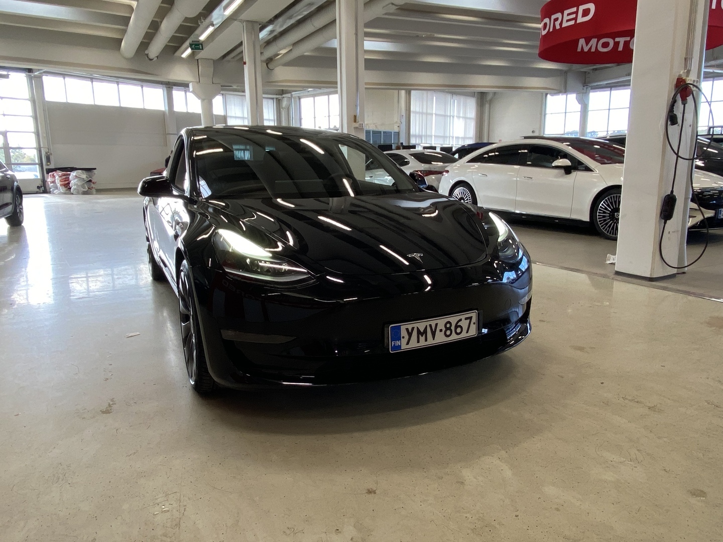 Tesla - Model 3 - Performance - Sedan
