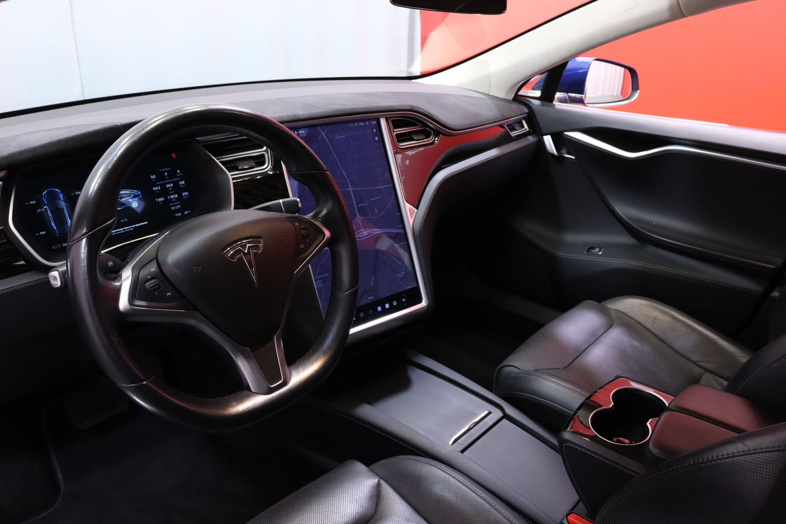 Tesla - Model S - 90 D - Sedan