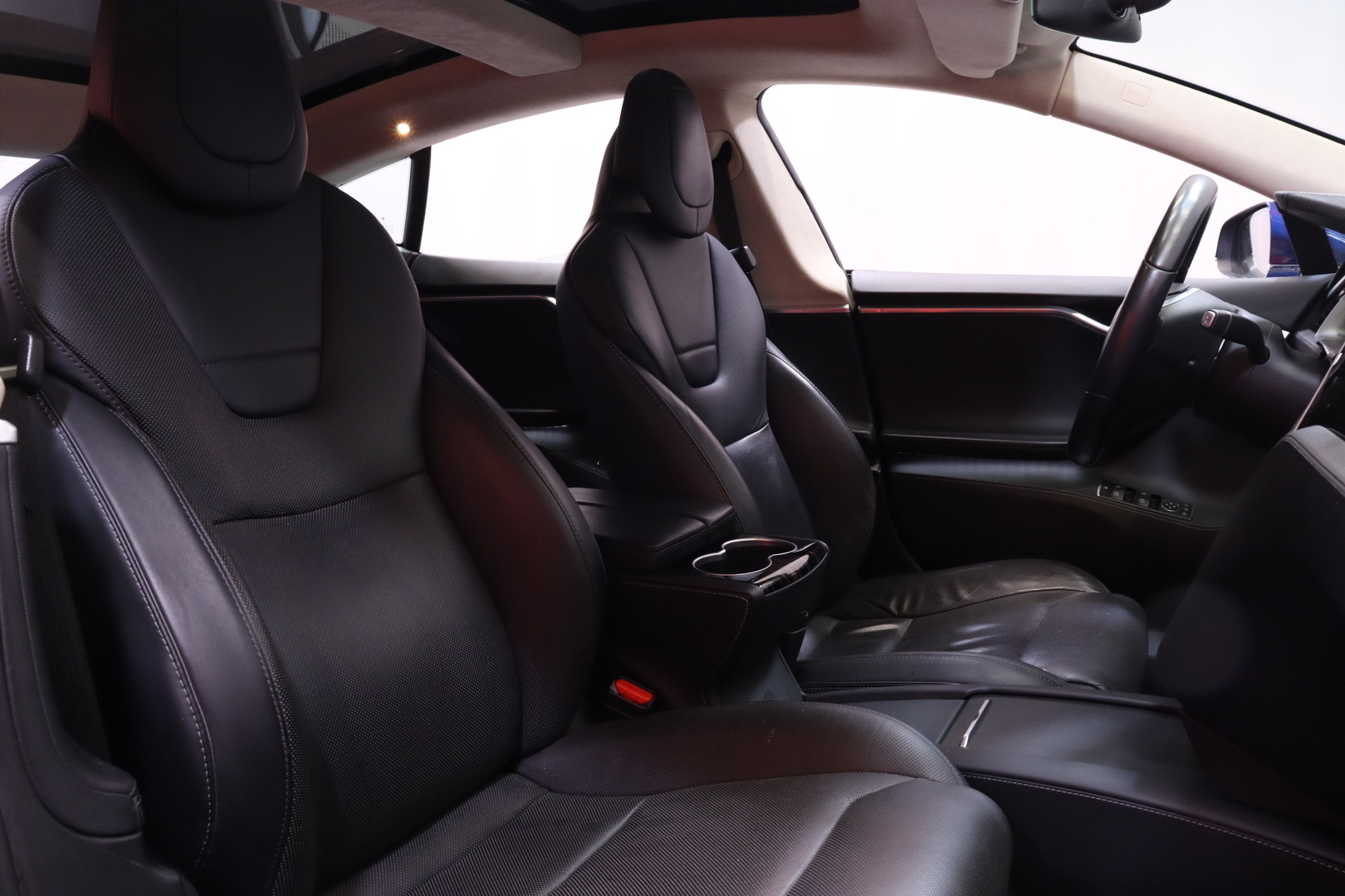 Tesla - Model S - 90 D - Sedan