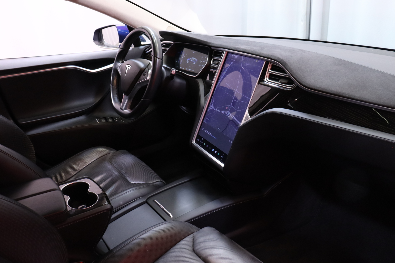 Tesla - Model S - 90 D - Sedan