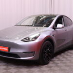 Tesla - Model Y - Long Range - Maastoauto