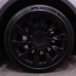 Tesla - Model Y - Long Range - Maastoauto