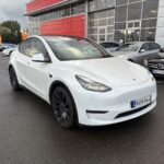 Tesla - Model Y - Performance - Maastoauto