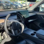 Tesla - Model Y - Long Range - Maastoauto