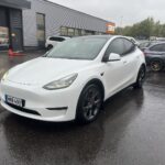 Tesla - Model Y - Performance - Maastoauto