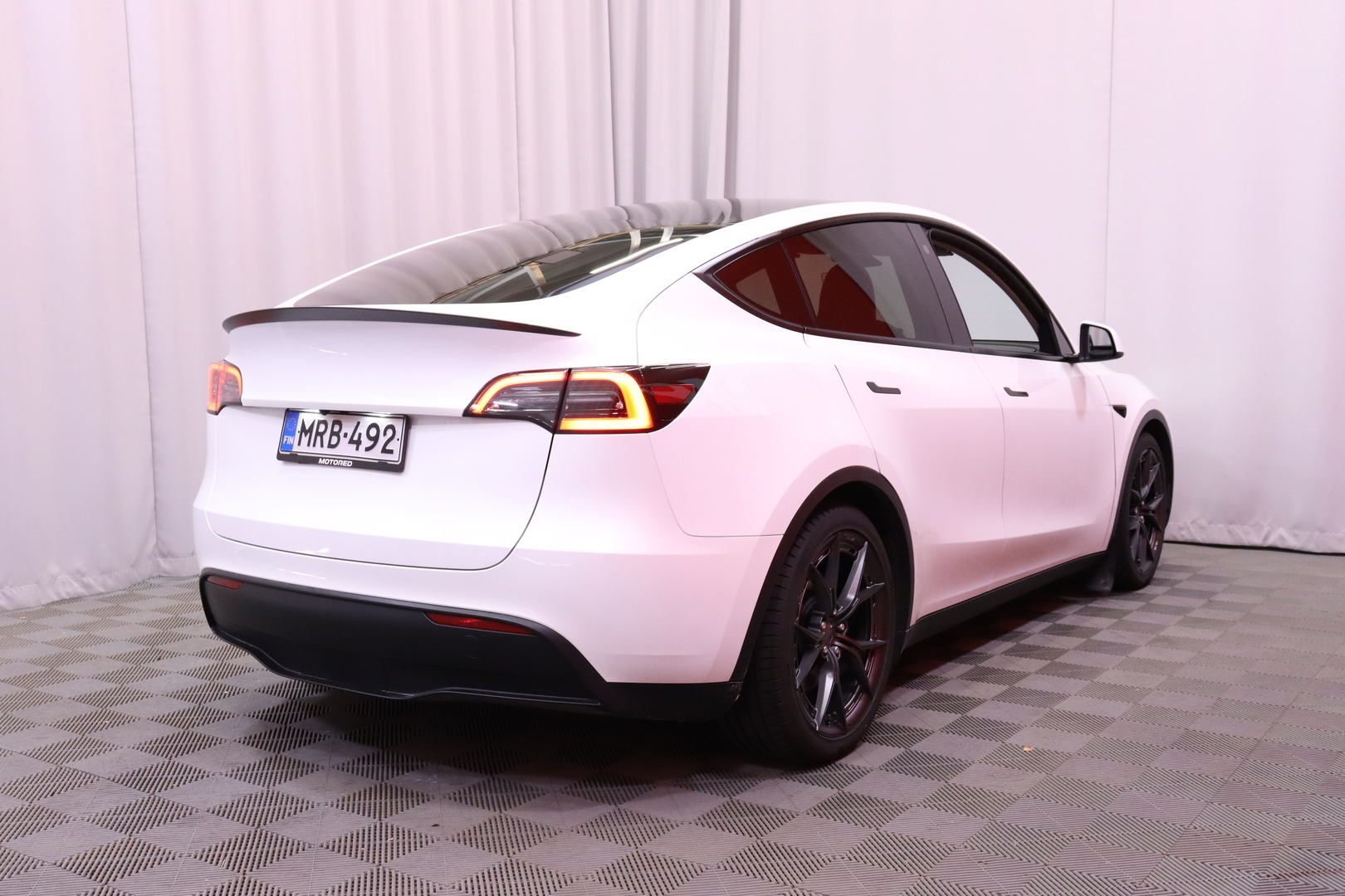 Tesla Model Y Performance 2023, kuva 5/36