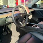 Tesla - Model Y - Long Range - Maastoauto