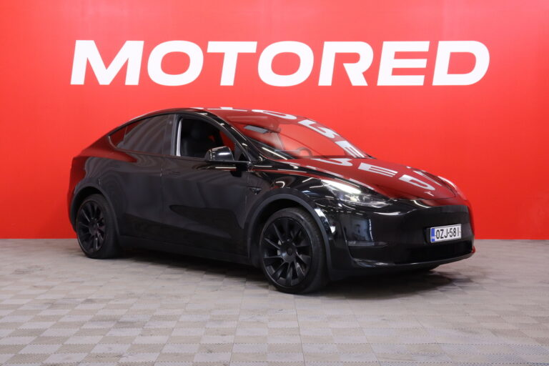 Tesla - Model Y - Long Range - Maastoauto