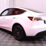 Tesla - Model Y - Long Range - Maastoauto