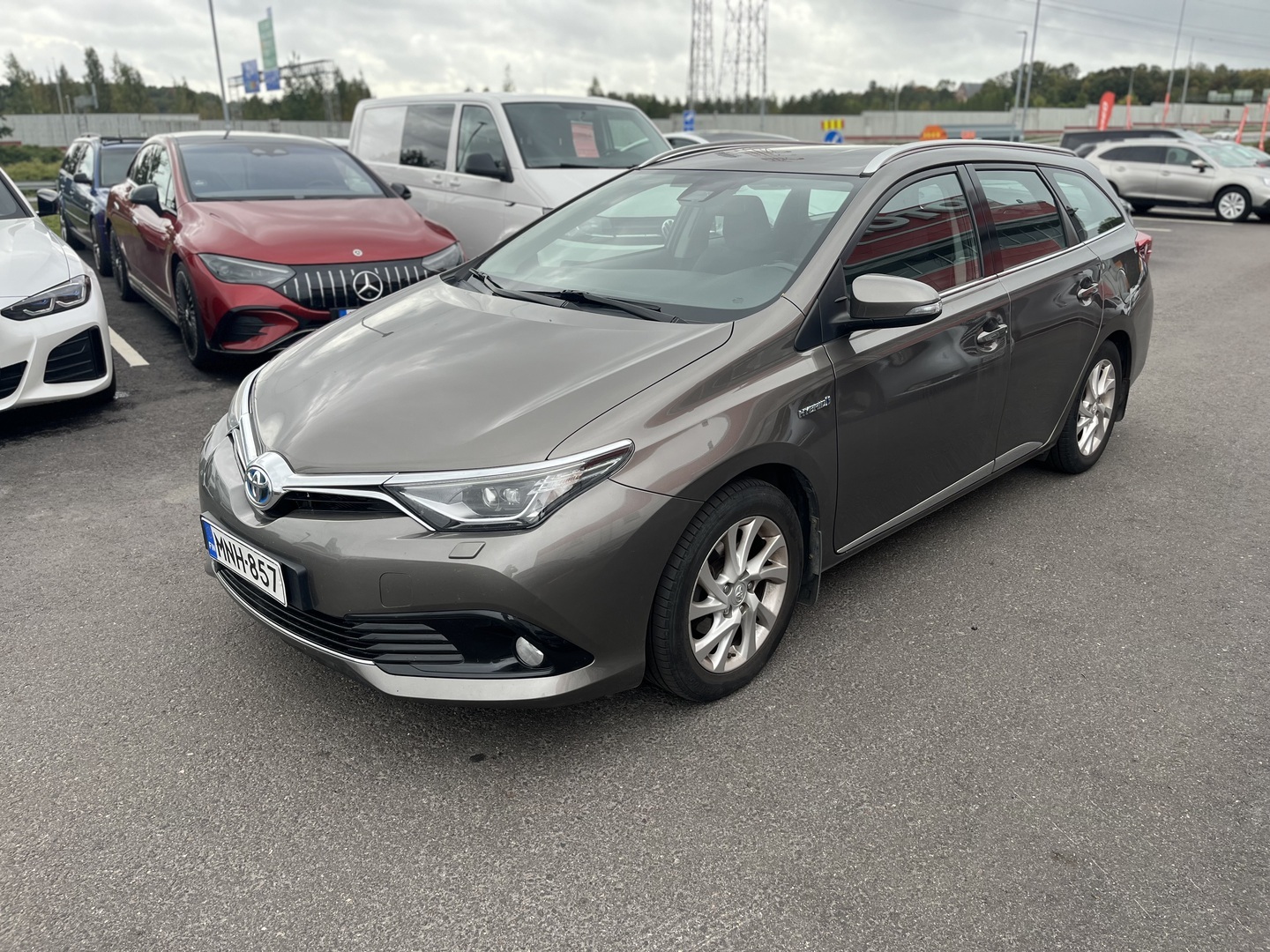 Toyota - Auris - Touring Sports 1,8 Hybrid Active Edition - Farmari