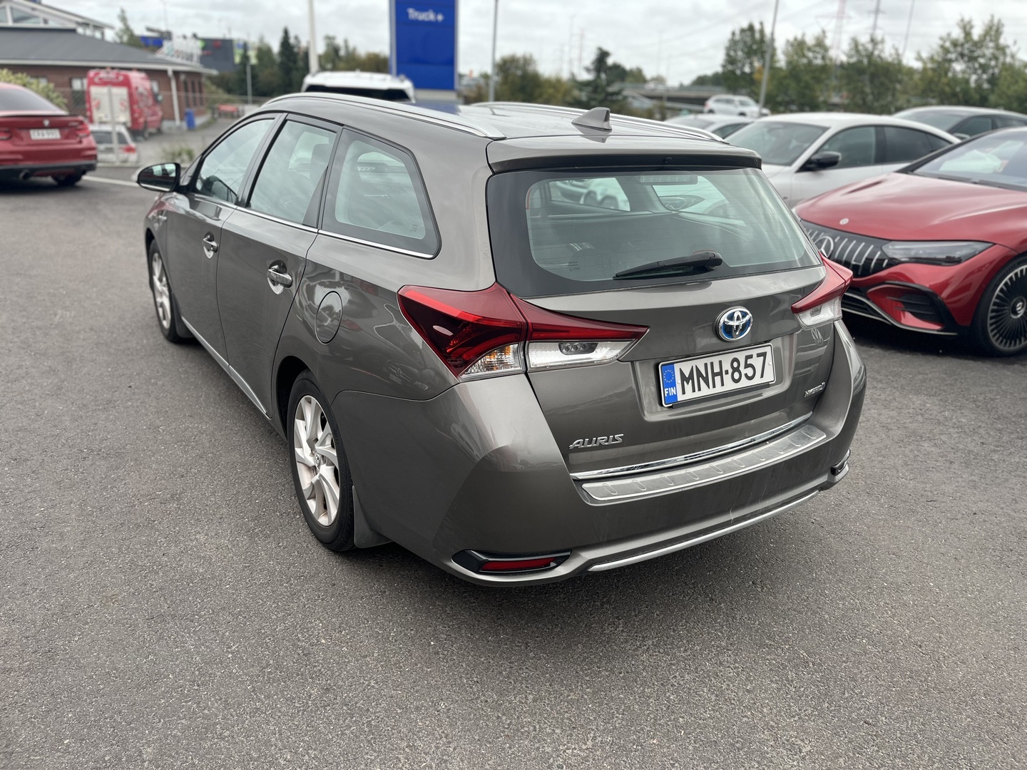 Toyota - Auris - Touring Sports 1,8 Hybrid Active Edition - Farmari