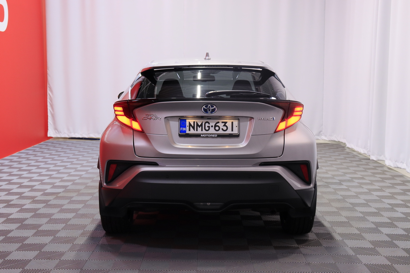Toyota - C-HR - 1,8 Hybrid Premium - Maastoauto
