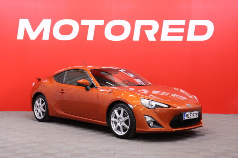Toyota - GT86 - 2,0 Boxer M/T - Coupe
