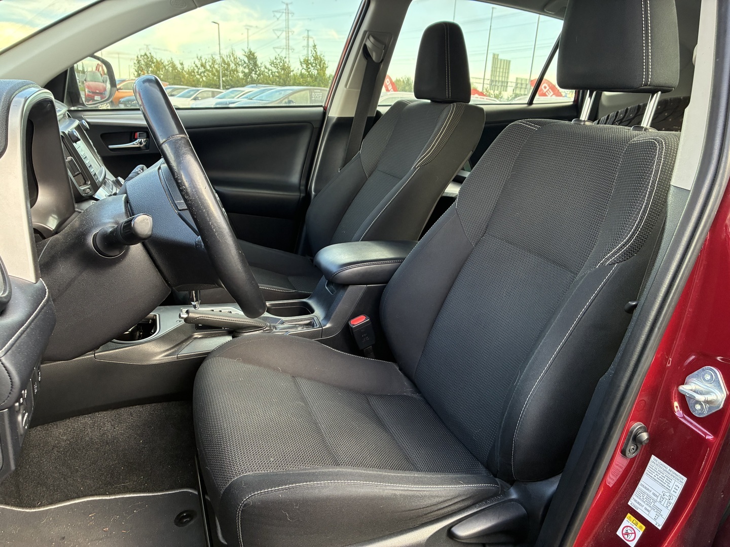 Toyota - RAV4 - 2,5 Hybrid FWD Hybrid Edition - Maastoauto