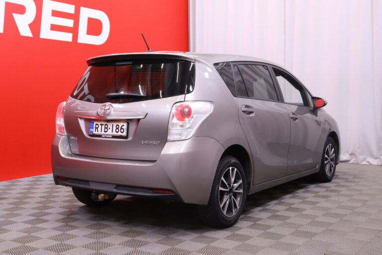 Toyota Verso