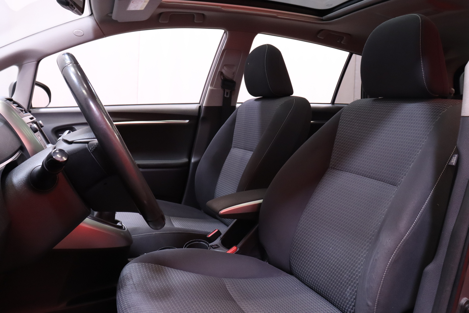 Toyota - Verso - 1,6 D-4D Active 7p - Tila-auto