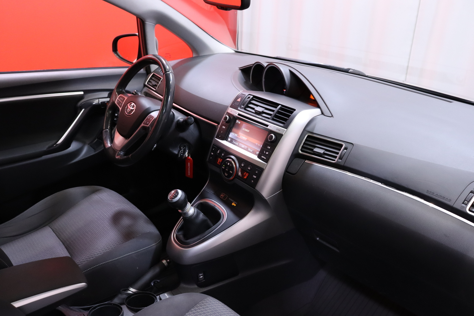 Toyota - Verso - 1,6 D-4D Active 7p - Tila-auto