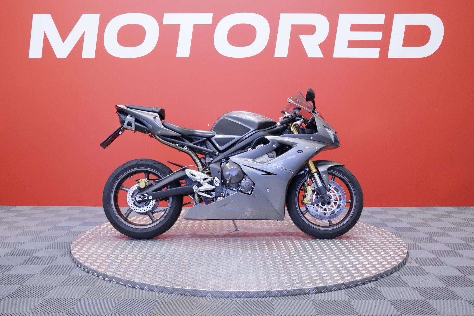 Triumph - Daytona - 675 // Suomi-pyörä / GPR // - Moottoripyörä