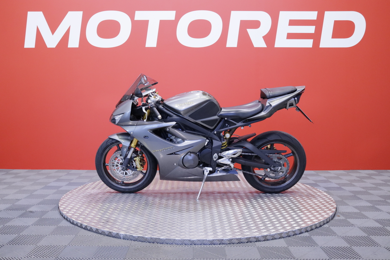 Triumph - Daytona - 675 // Suomi-pyörä / GPR // - Moottoripyörä