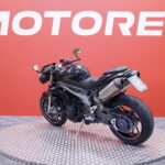 Triumph - SPEED TRIPLE - 1050 S // Suomipyörä / Huoltokirja / Arrow // - Moottoripyörä
