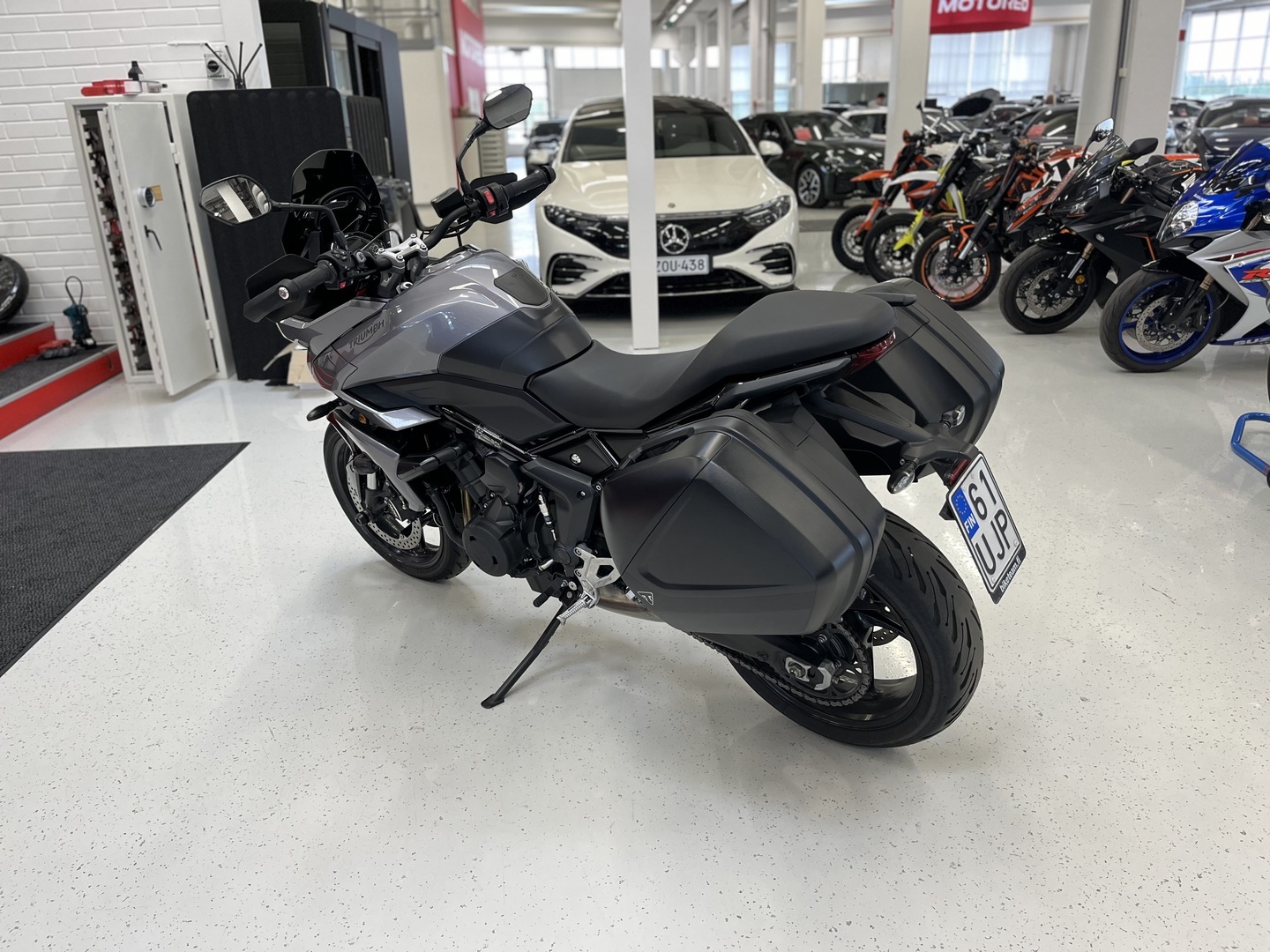 Triumph - TIGER - 660 Sport // Huoltokirja / Suomi-pyörä / Sivulaukut / Shifter // - Moottoripyörä