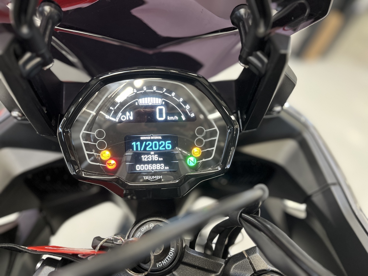 Triumph - TIGER - 660 Sport // Huoltokirja / Suomi-pyörä / Sivulaukut / Shifter // - Moottoripyörä