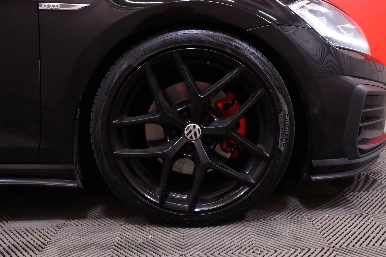 Volkswagen - Golf - Variant GTD 2,0 TDI 135 kW (184 hv) DSG-automaatti - Farmari