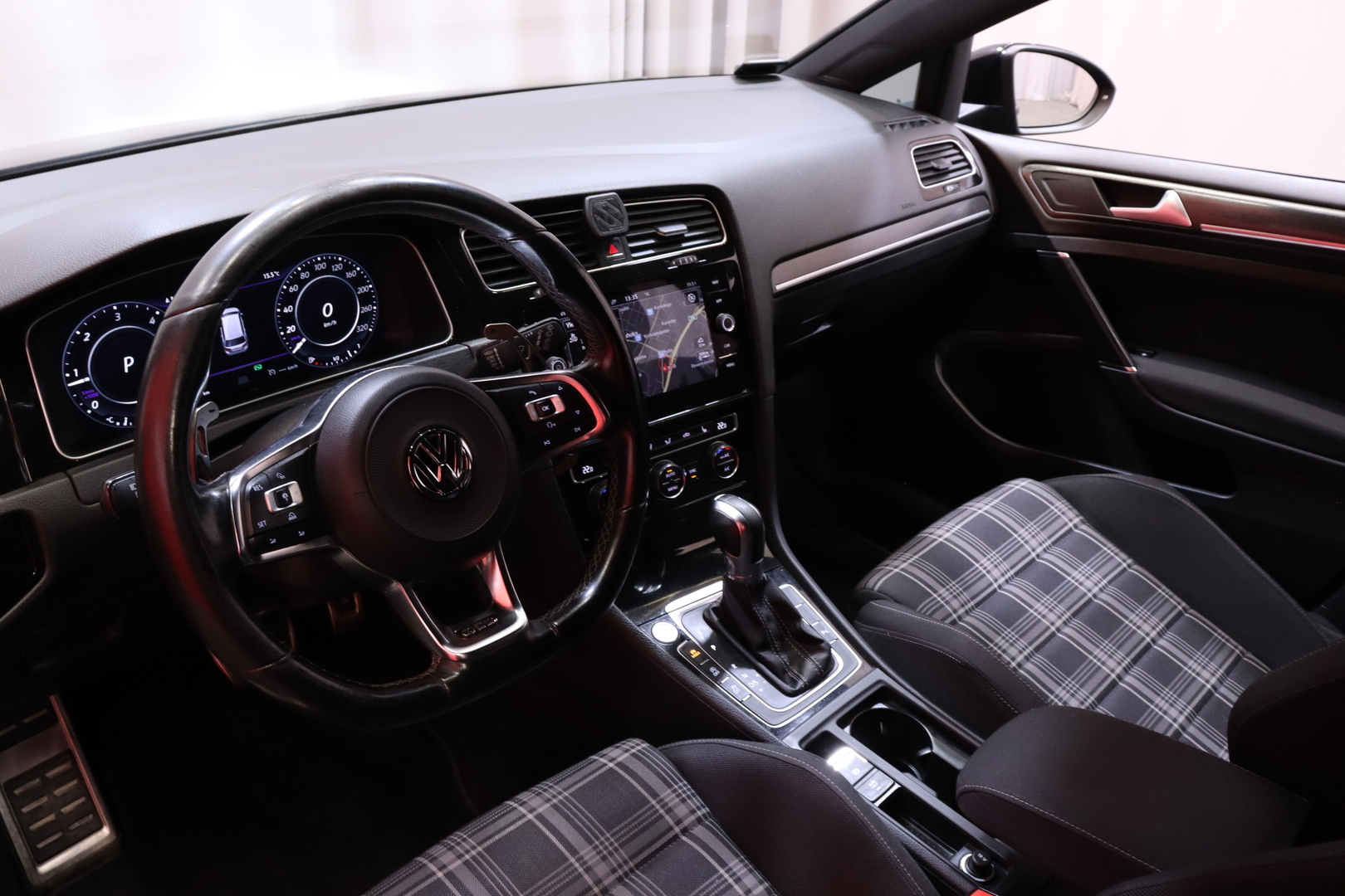 Volkswagen - Golf - Variant GTD 2,0 TDI 135 kW (184 hv) DSG-automaatti - Farmari