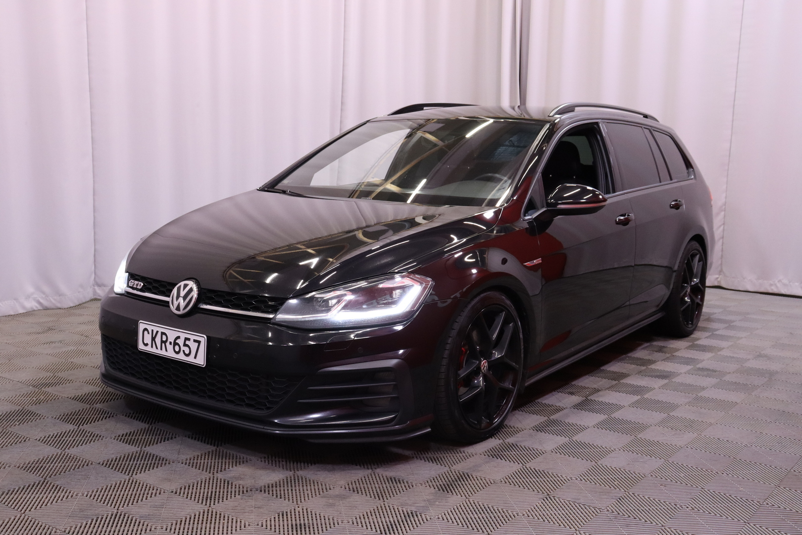 Volkswagen Golf 2017, kuva 6/35