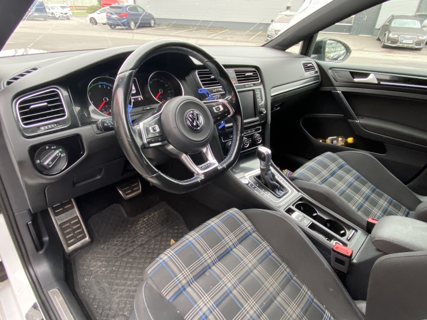 Volkswagen - Golf - GOLF Farmari (AC) 5ov 1395cm3 A - Farmari