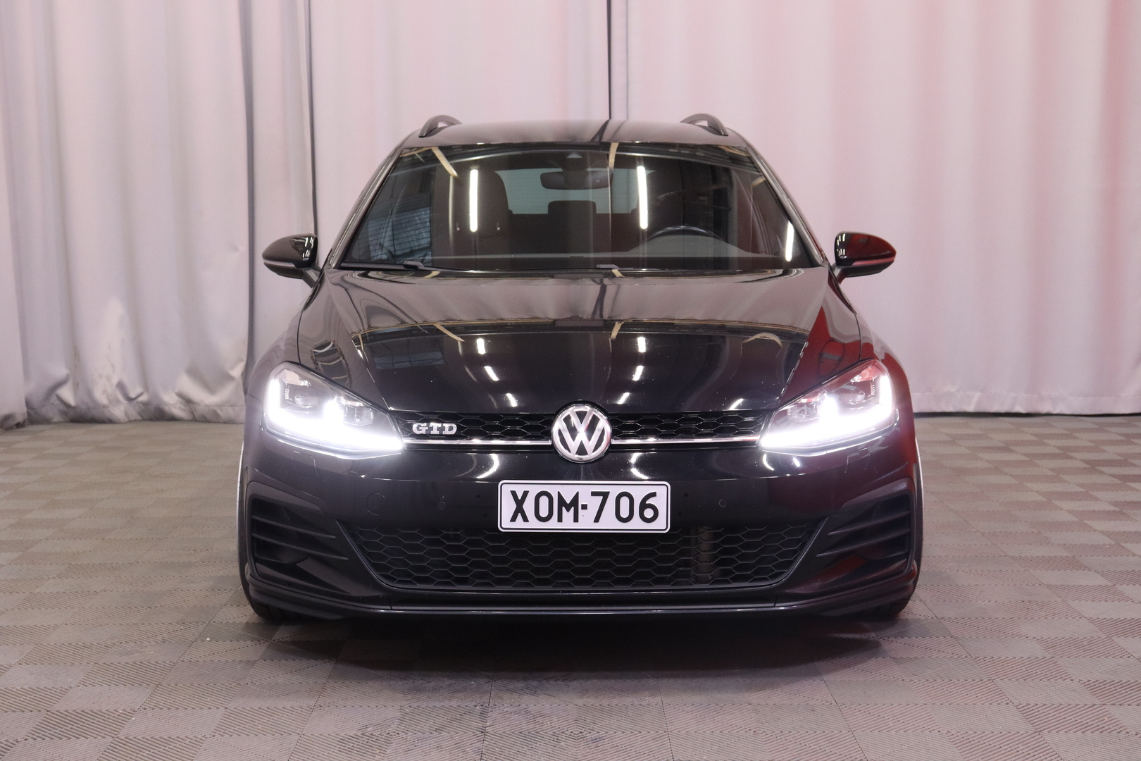 Volkswagen - Golf - Variant GTD 2,0 TDI 135 kW (184 hv) DSG-automaatti - Farmari