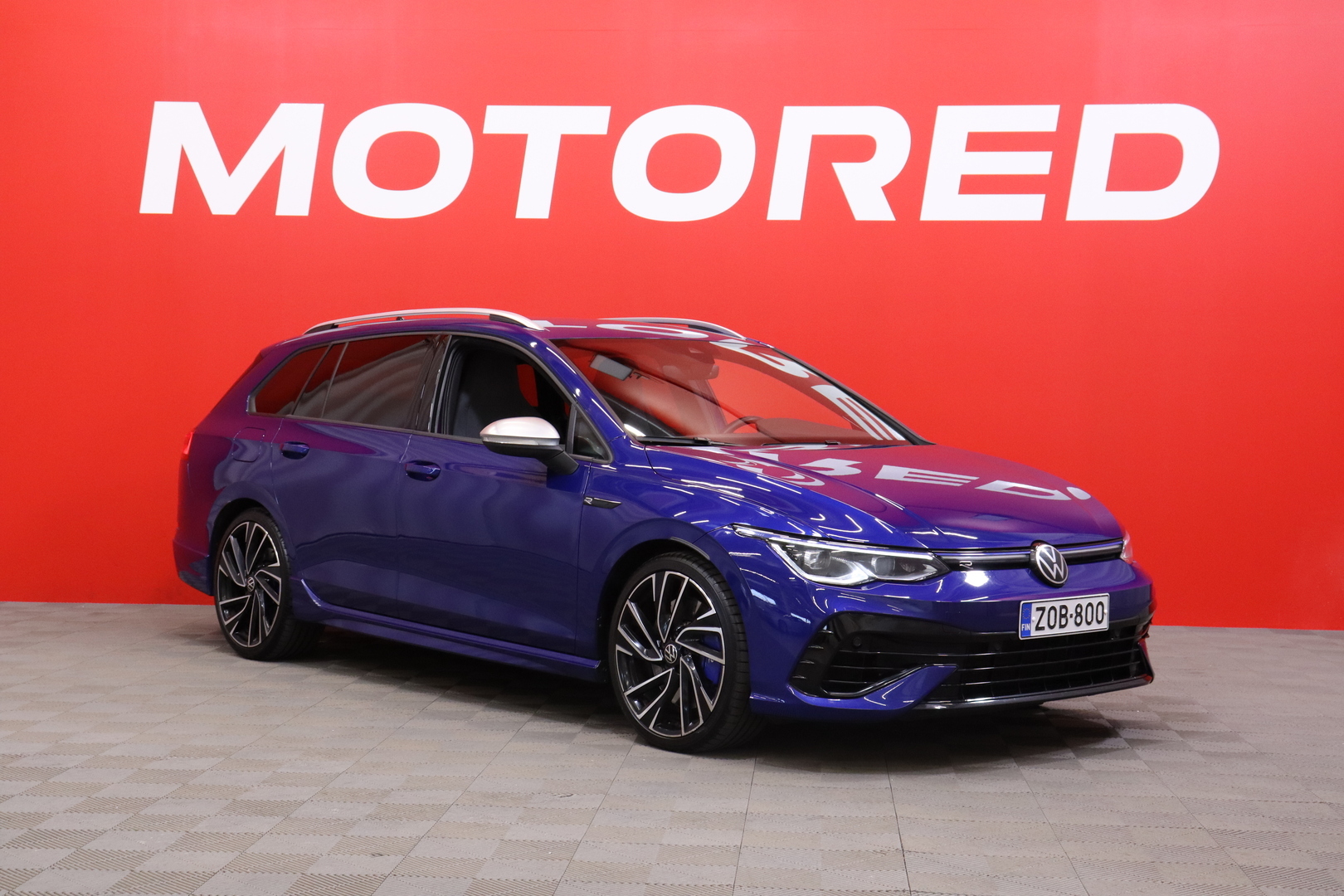 Volkswagen - Golf - Variant R 2,0 TSI 235 kW 4MOTION DSG-automaatti - Farmari