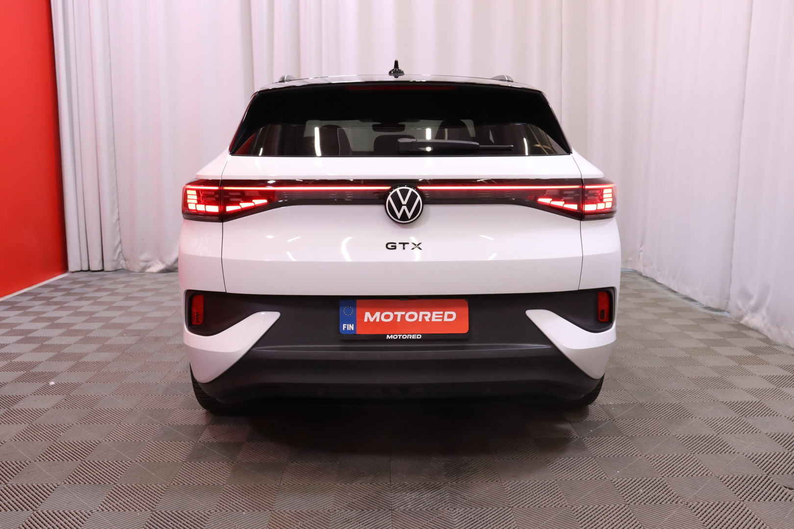 Volkswagen - ID.4 - GTX 4MOTION Business Max Edition akku 77 kWh - Maastoauto