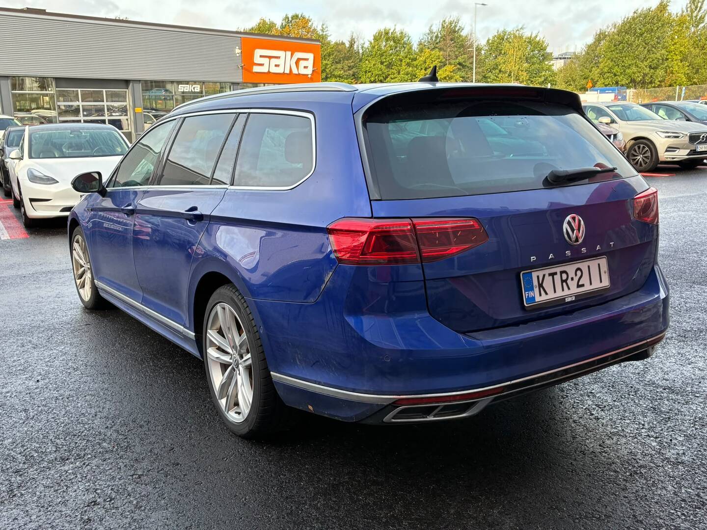 Volkswagen - Passat - Variant R-Line 2,0 TDI EVO SCR 110 kW DSG-automaatti - Farmari