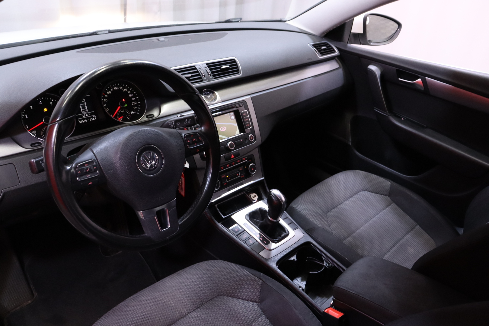 Volkswagen - Passat - Sedan Comfortline 1,4 TSI 90 kW (122 hv) DSG-automaatti BlueMotion Technology - Sedan