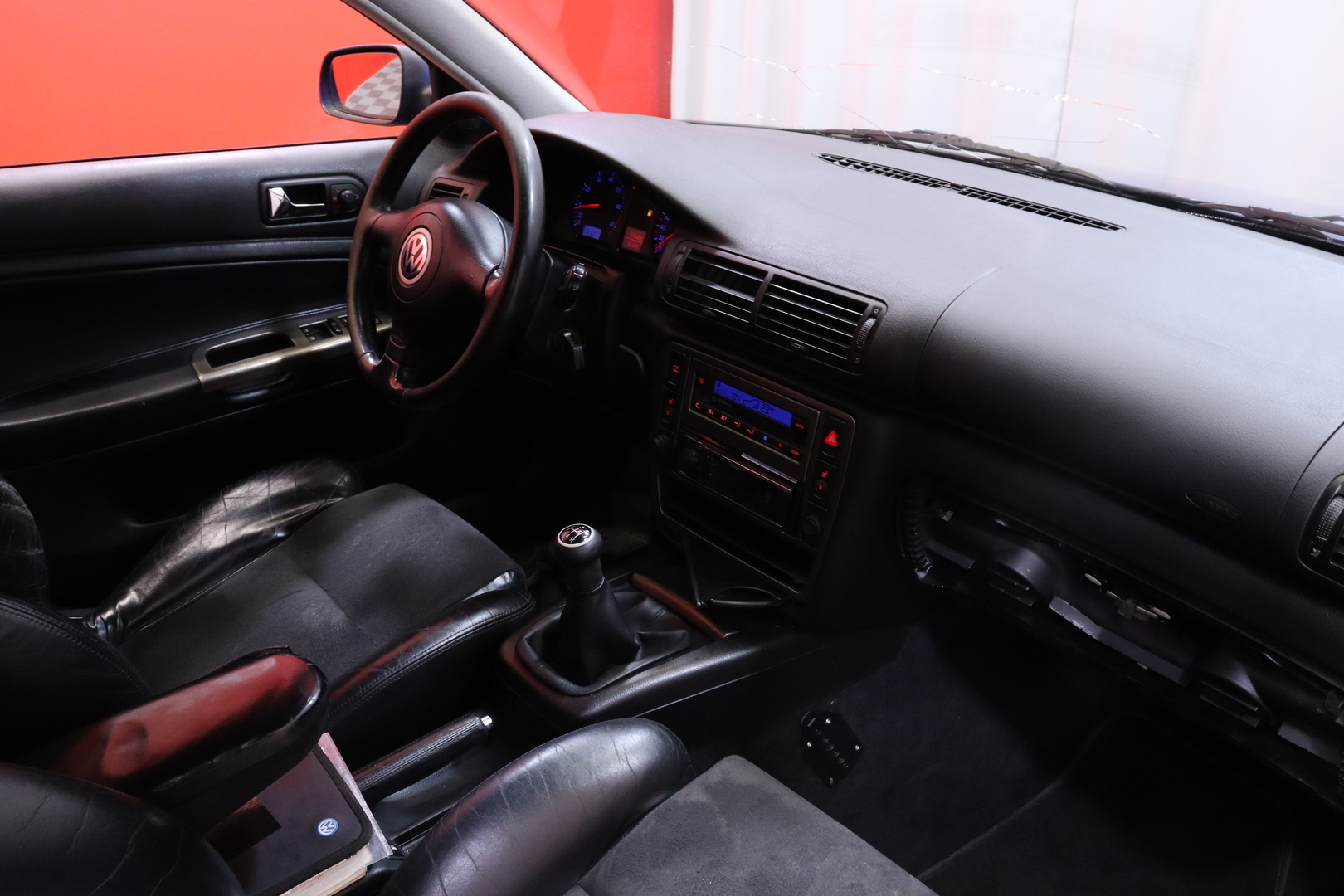 Volkswagen - Passat Variant - 1.8T / Myydään huutokaupat.com - Farmari