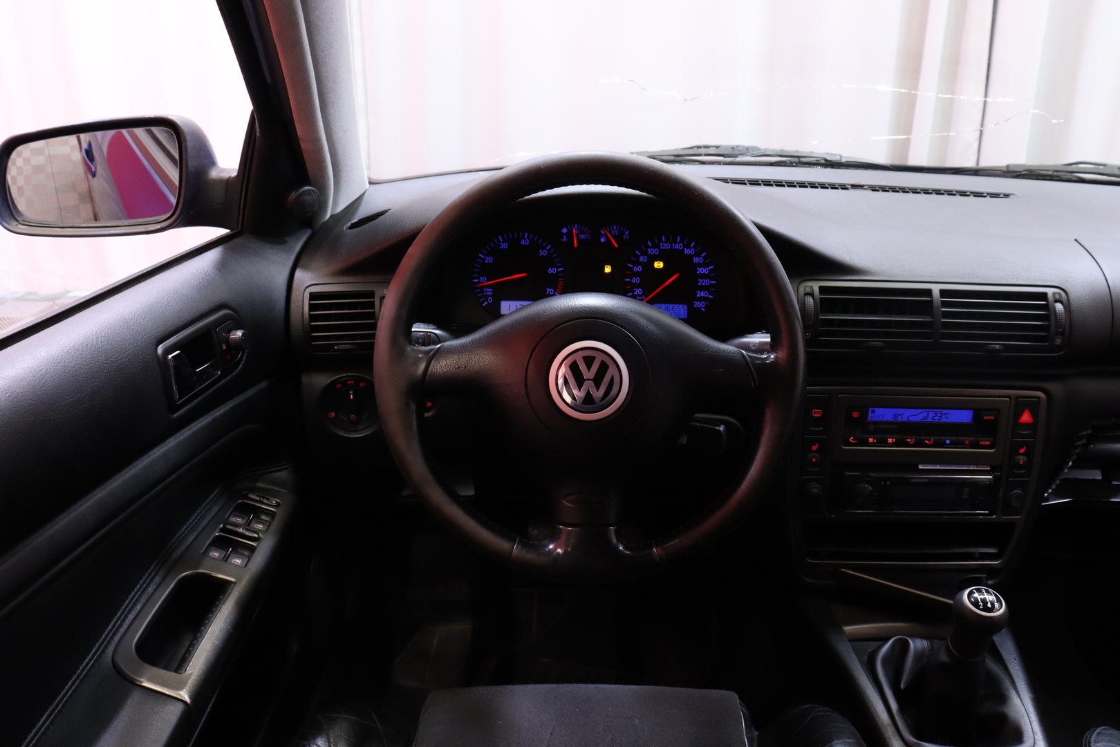 Volkswagen - Passat Variant - 1.8T / Myydään huutokaupat.com - Farmari